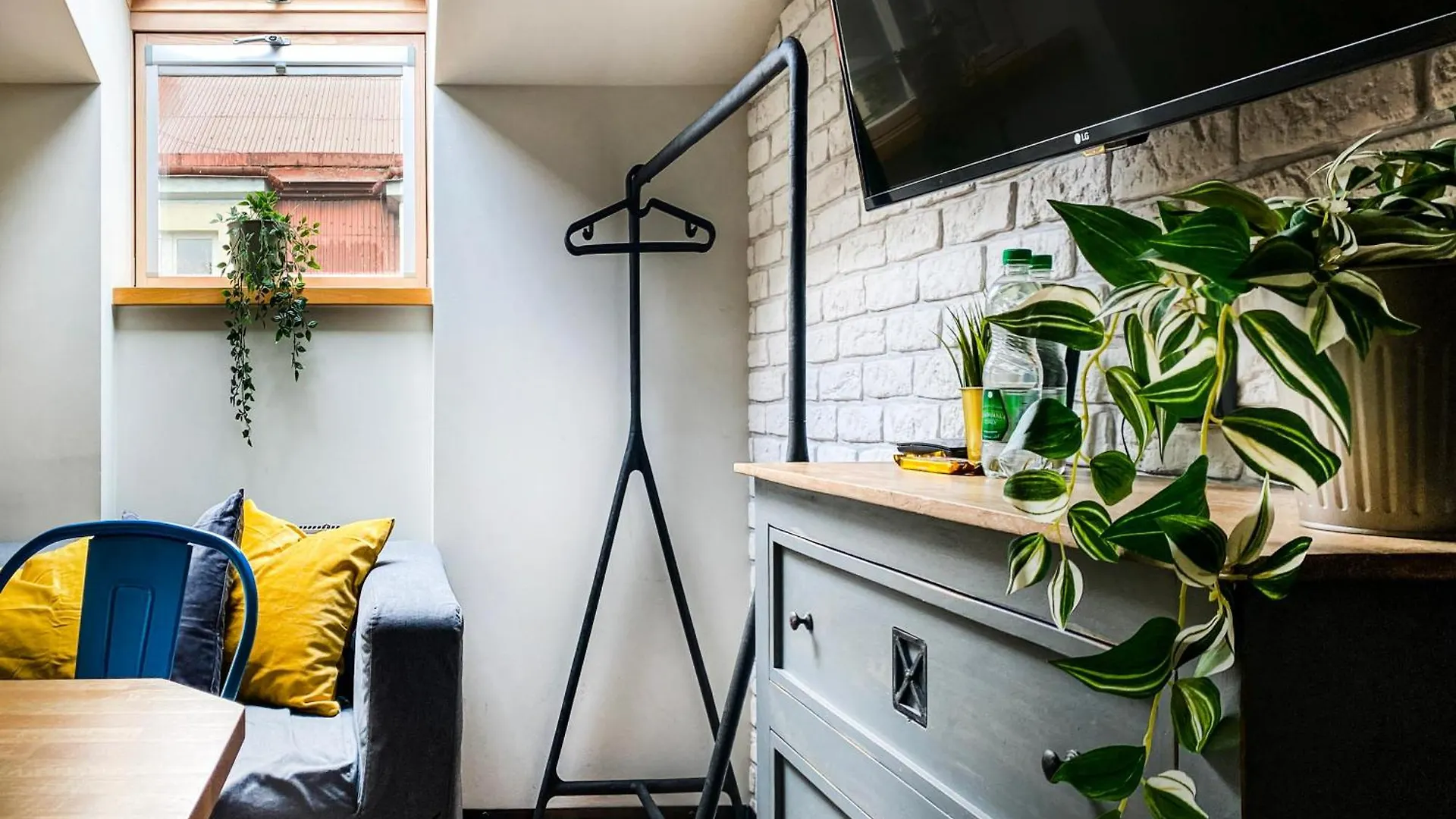 Cozy Apartment With Ac For Couples - Old Town Krakow Poland