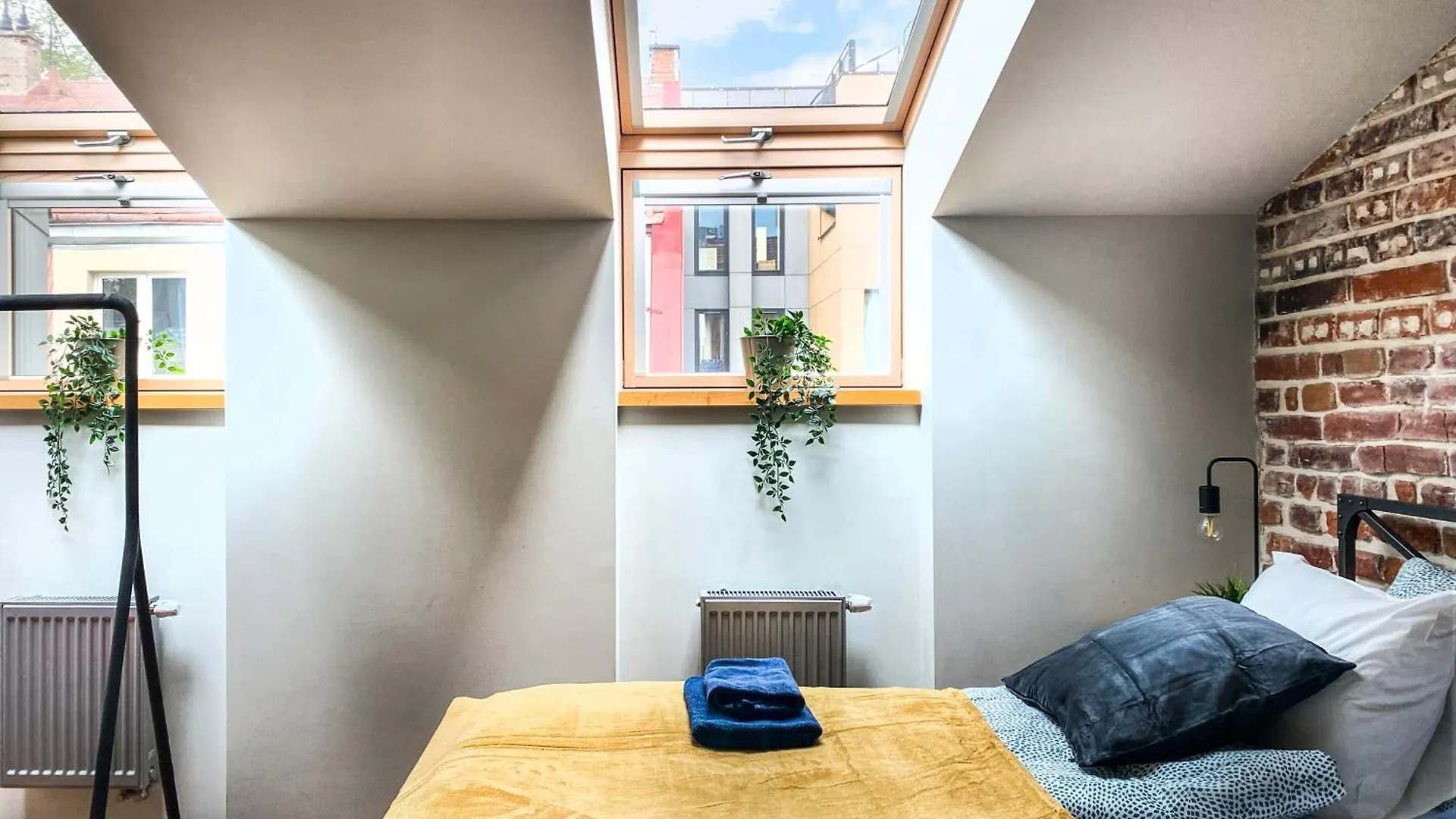 Cozy Apartment With Ac For Couples - Old Town Krakow Poland